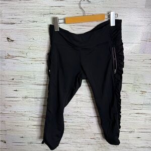Lululemon Athletica Black Ruched Leggings crop size 8